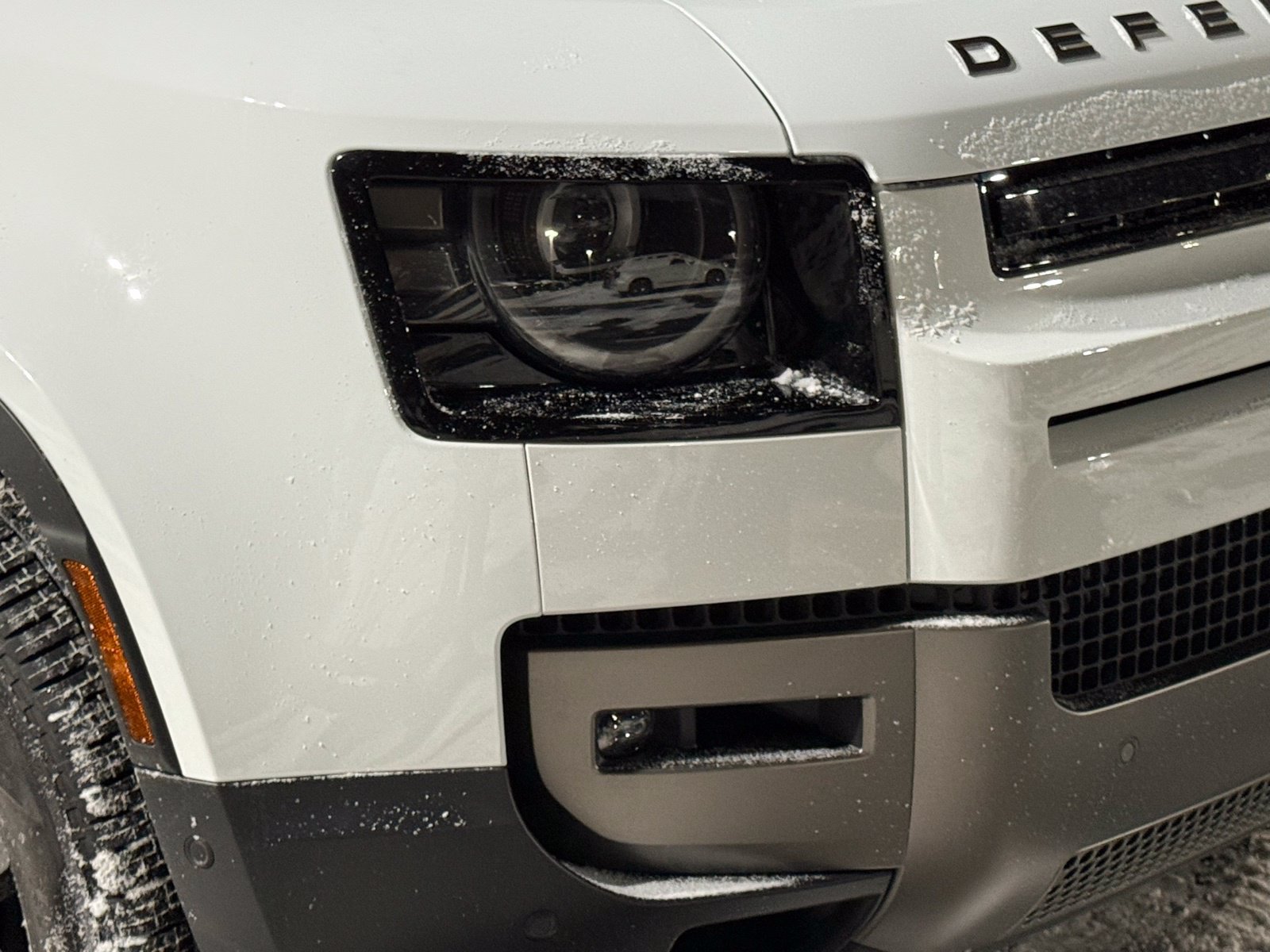 New 2026 Land Rover Defender 110 S AWD/4WD image 11