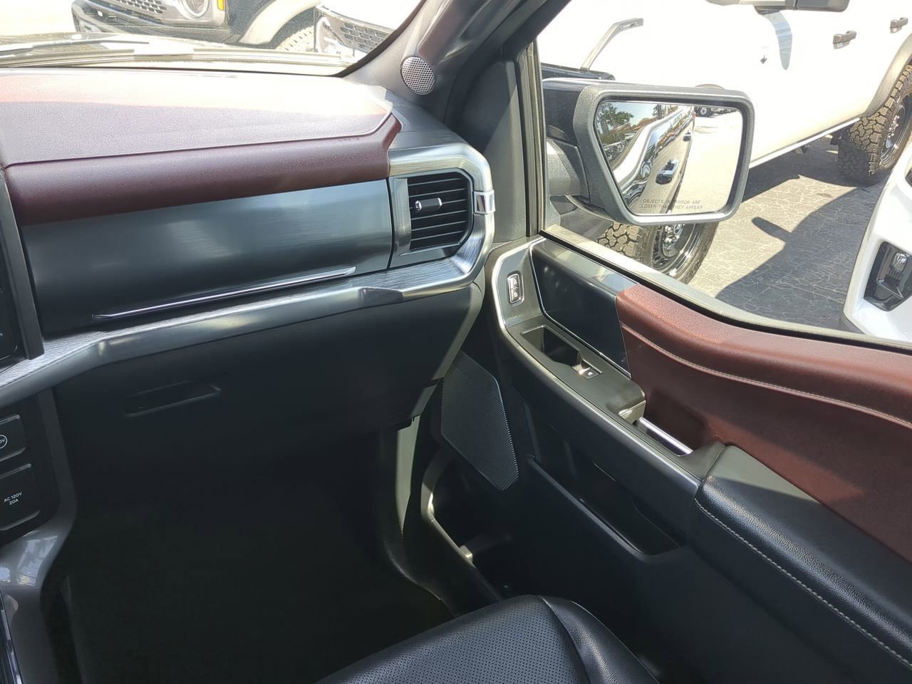 Certified 2023 Ford F150 Lariat image 17