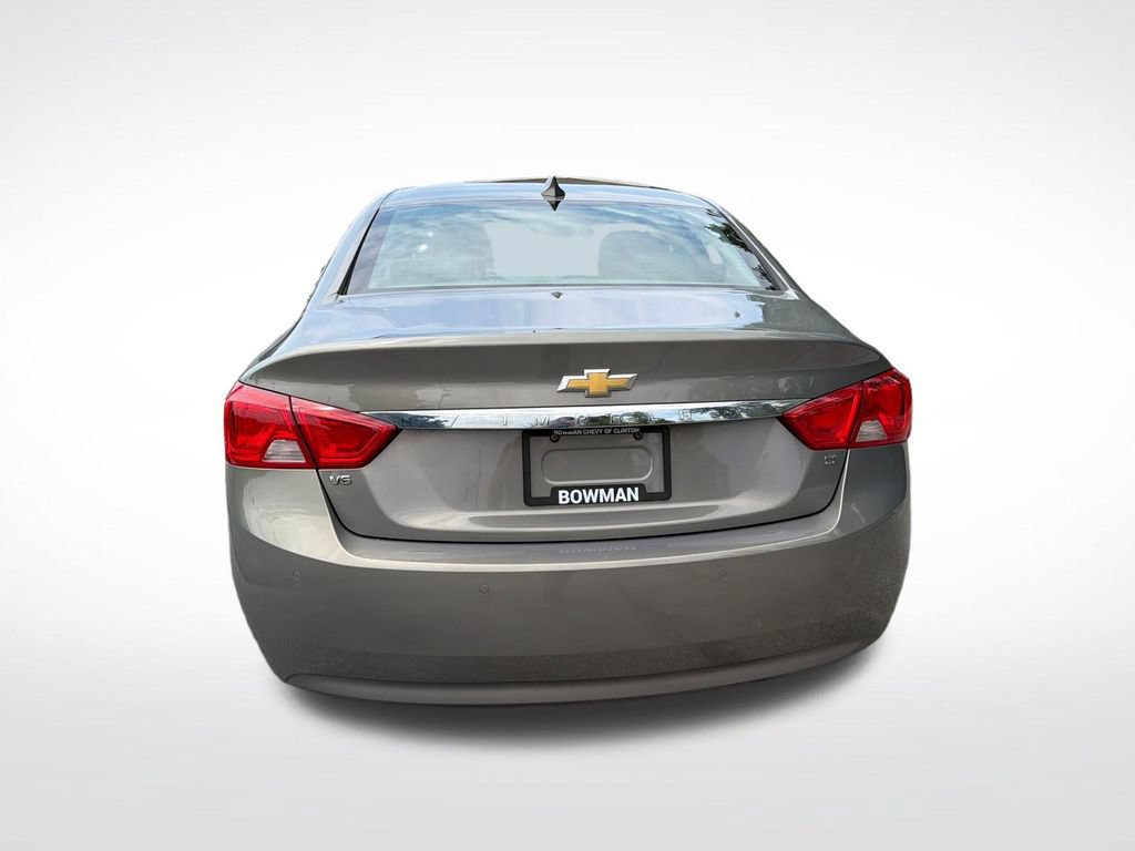 Used 2018 Chevrolet Impala LT w/ LT Leather Package FWD image 5