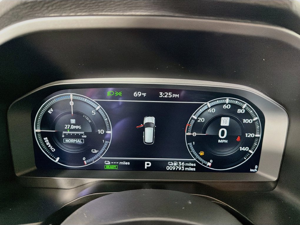 Used 2025 Mitsubishi Outlander SE AWD/4WD image 18