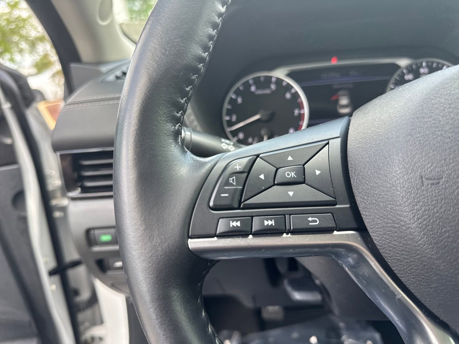 Certified 2023 Nissan Sentra SV w/ All-Weather Package image 15