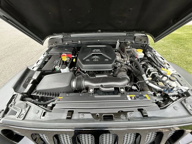 Used 2023 Jeep Wrangler Unlimited Sport AWD/4WD image 14