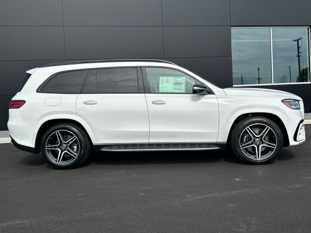 New 2026 Mercedes-Benz GLS 450 4MATIC image 9