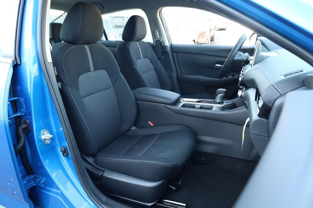 New 2025 Nissan Sentra SV image 24