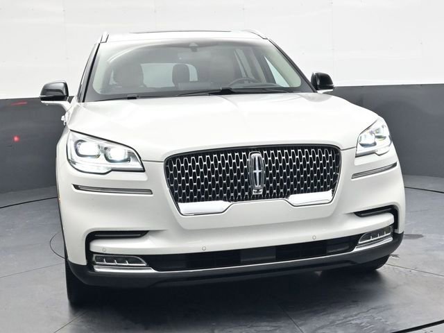 Used 2020 Lincoln Aviator Reserve w/ Equipment Group 202A image 10