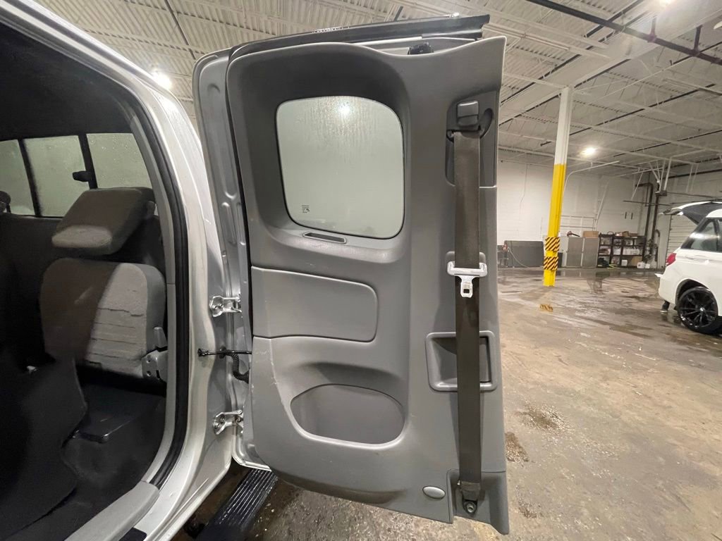 Used 2012 Toyota Tacoma 4x4 Access Cab w/ Convenience Pkg image 27
