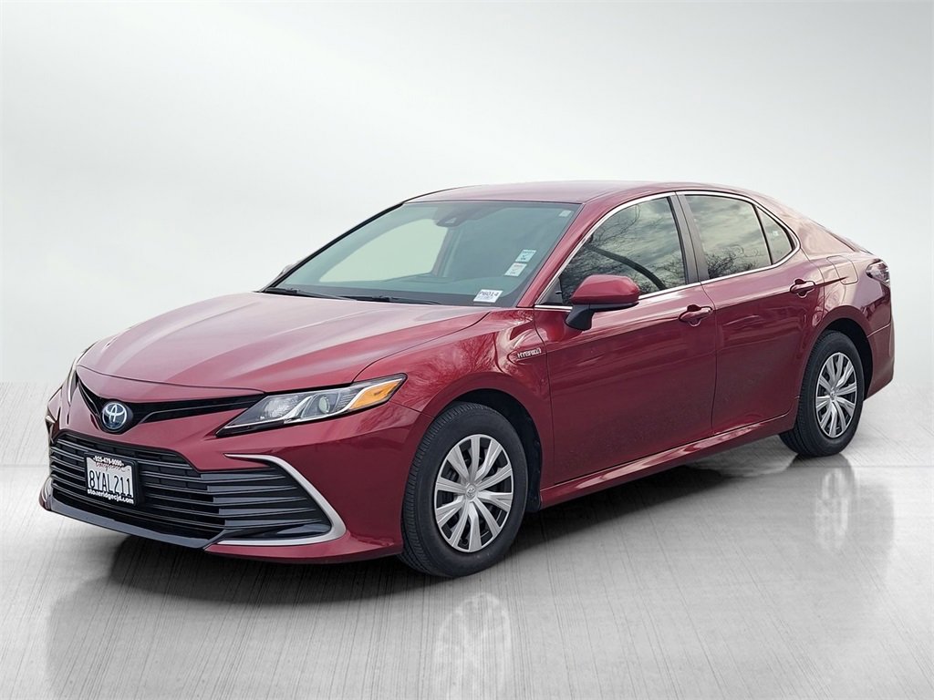 Used 2021 Toyota Camry LE image 8