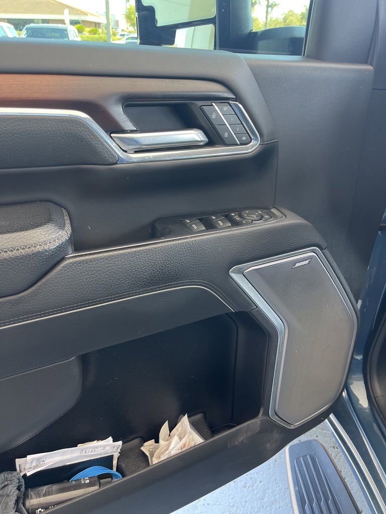 Used 2024 GMC Sierra 2500 Denali w/ Denali Reserve Package image 16