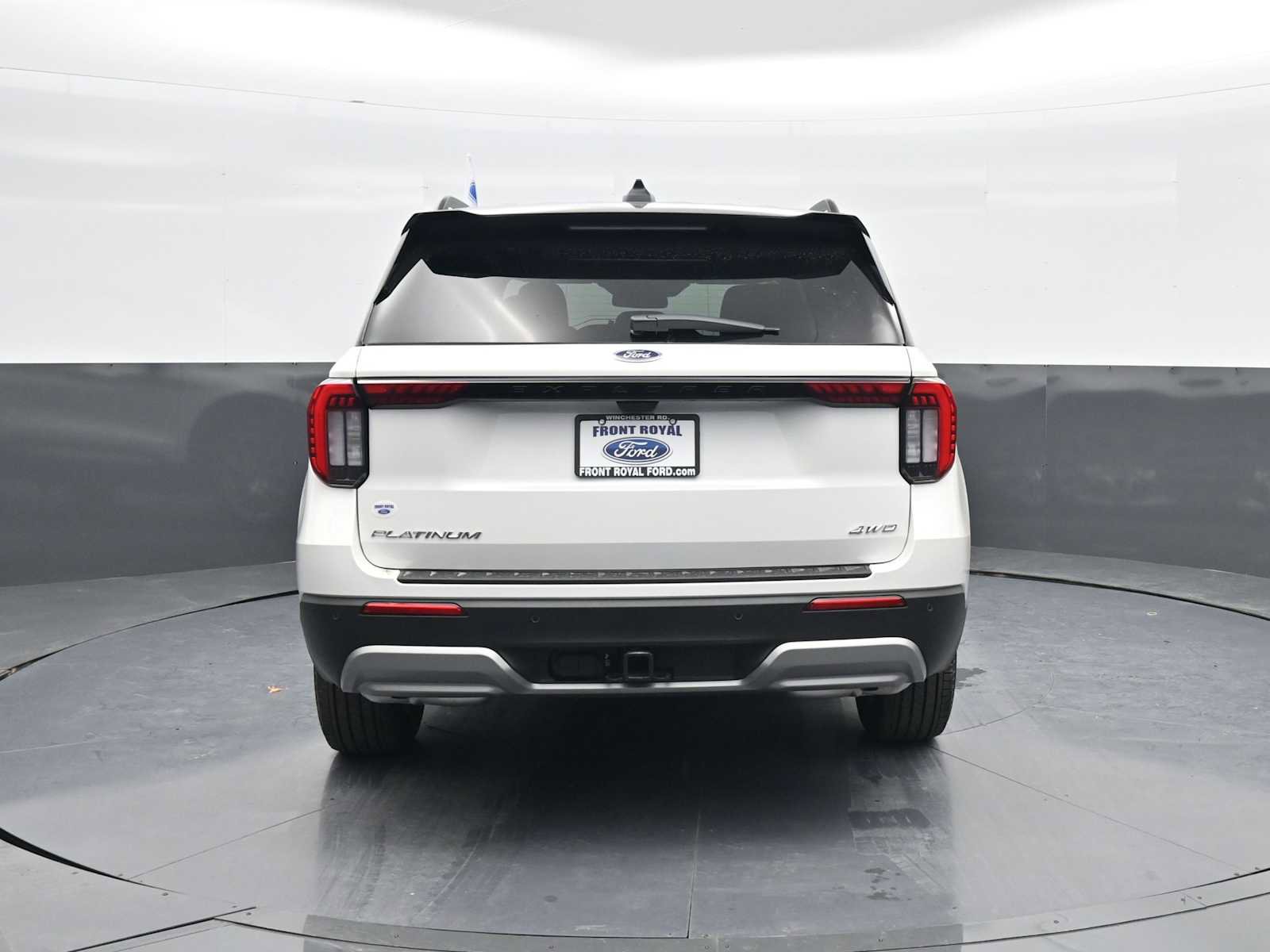 New 2026 Ford Explorer Platinum image 6