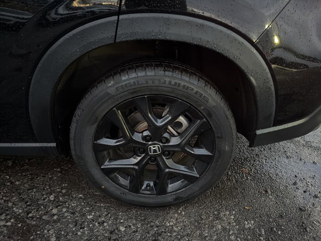 Certified 2024 Honda HR-V Sport image 32