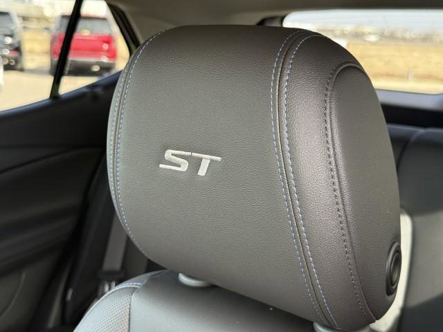 New 2026 Buick Encore GX Sport Touring image 19