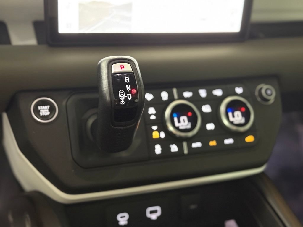 Used 2020 Land Rover Defender 110 HSE AWD/4WD image 15