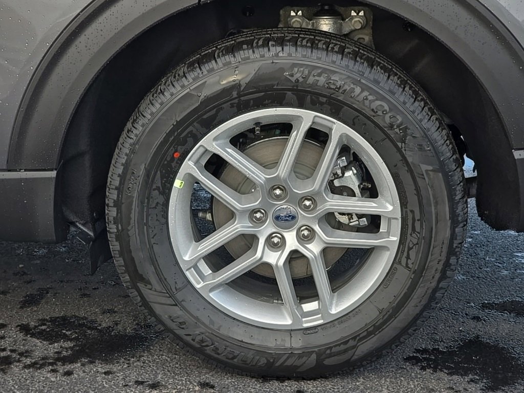 New 2026 Ford Explorer Active image 56