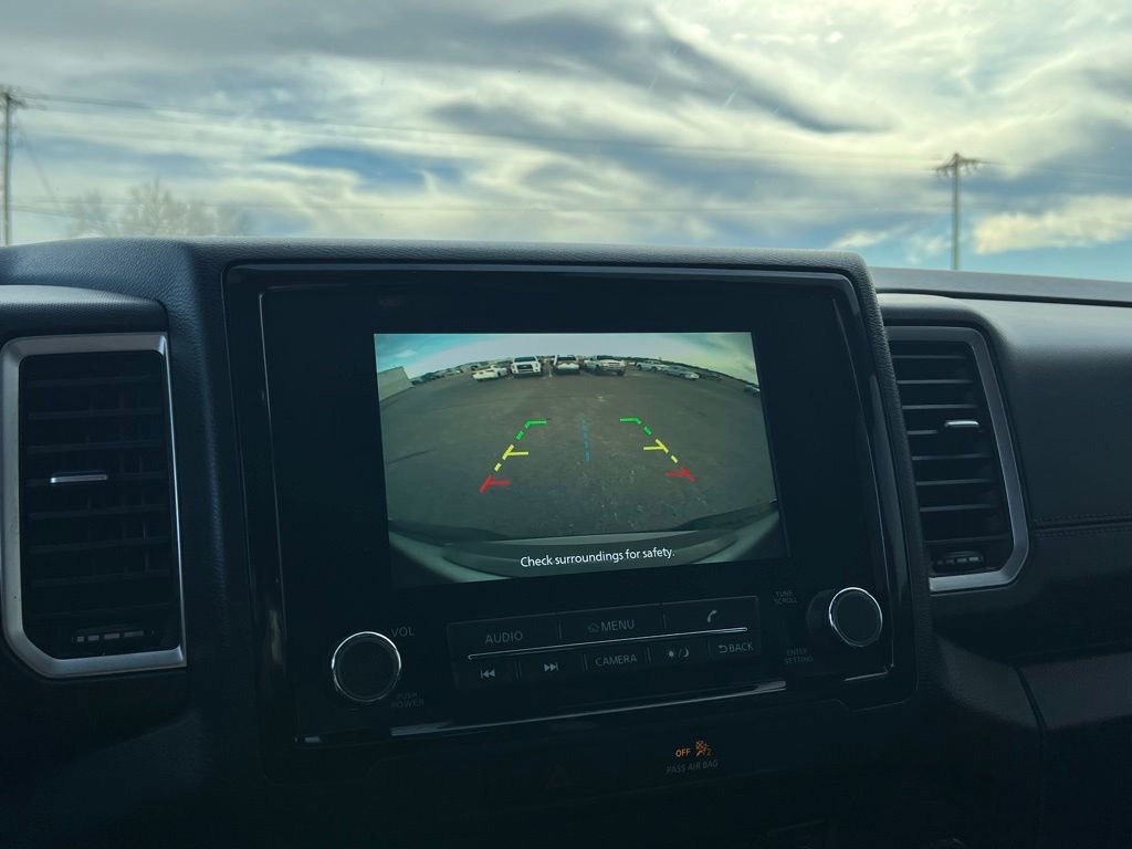 Used 2022 Nissan Frontier SV image 24