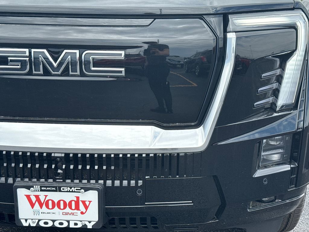 New 2025 GMC Sierra EV Denali image 11