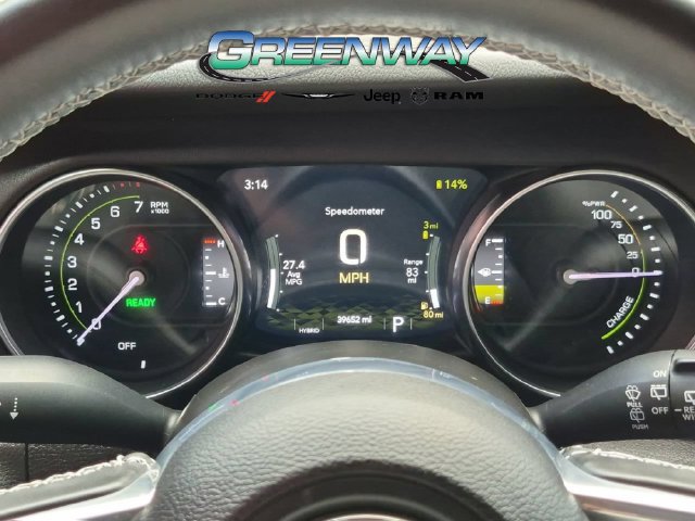 Used 2022 Jeep Wrangler Unlimited Sahara AWD/4WD image 28