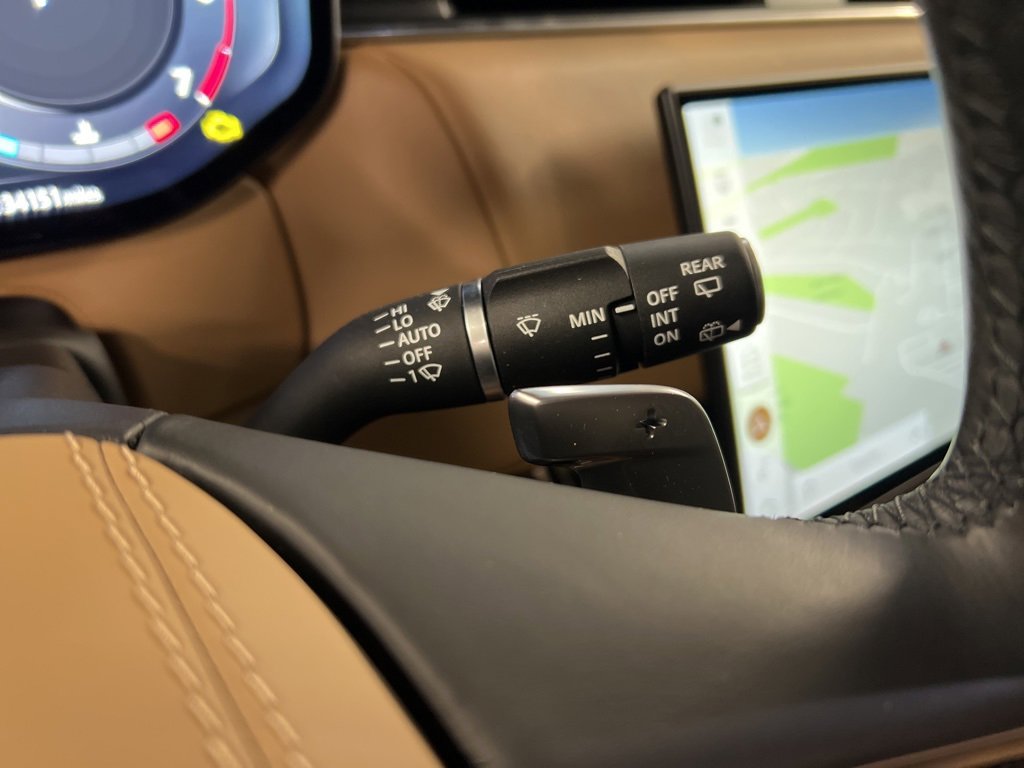 Used 2024 Land Rover Range Rover Sport SE image 19