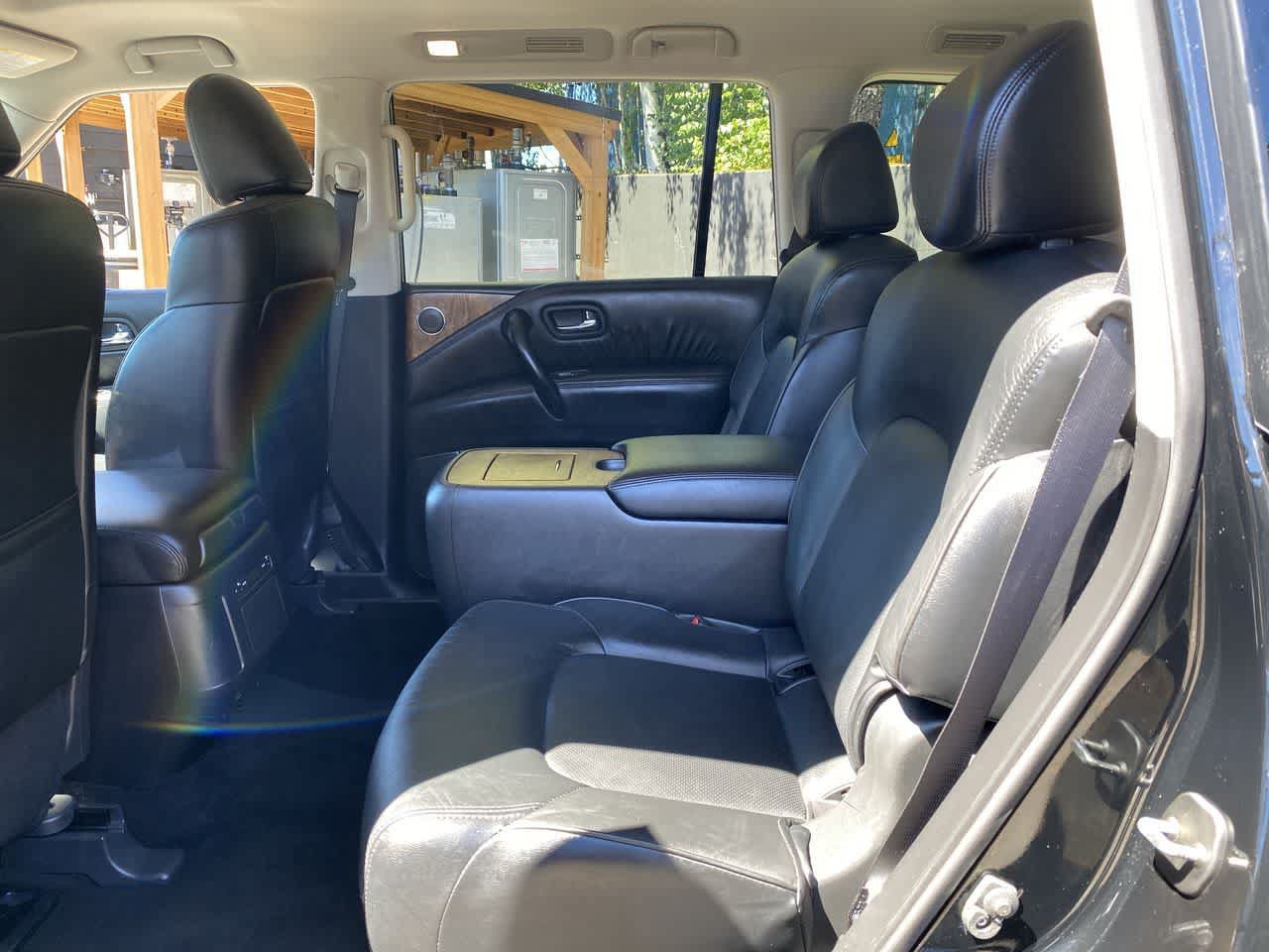 Used 2024 Nissan Armada SL w/ Captain's Chairs Package AWD/4WD image 16