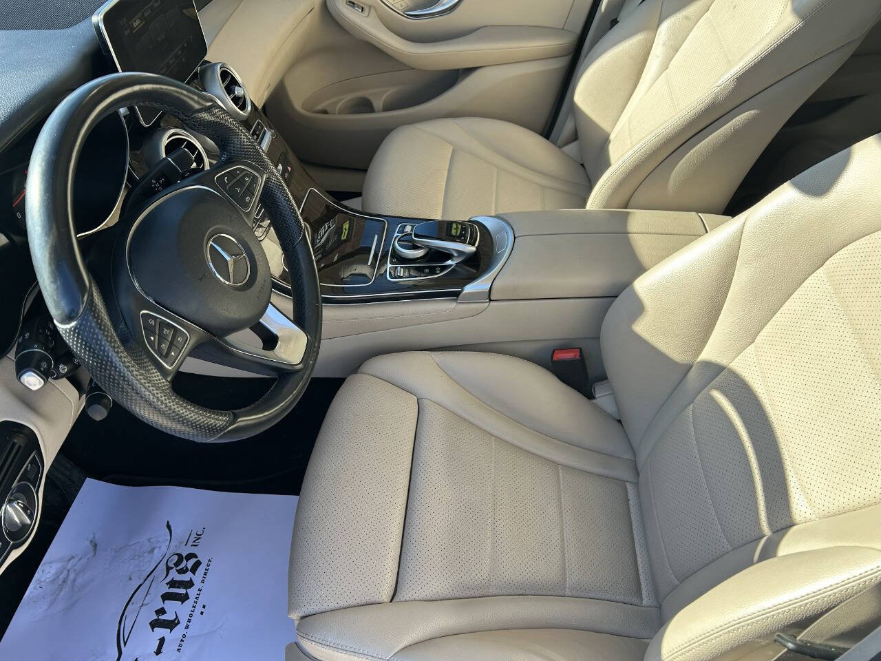 Used 2018 Mercedes-Benz GLC 300 4MATIC image 22