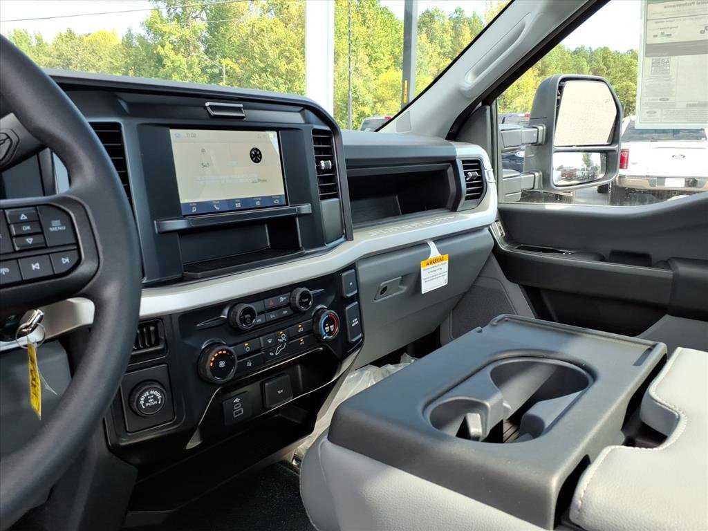 New 2026 Ford F350 XL image 39