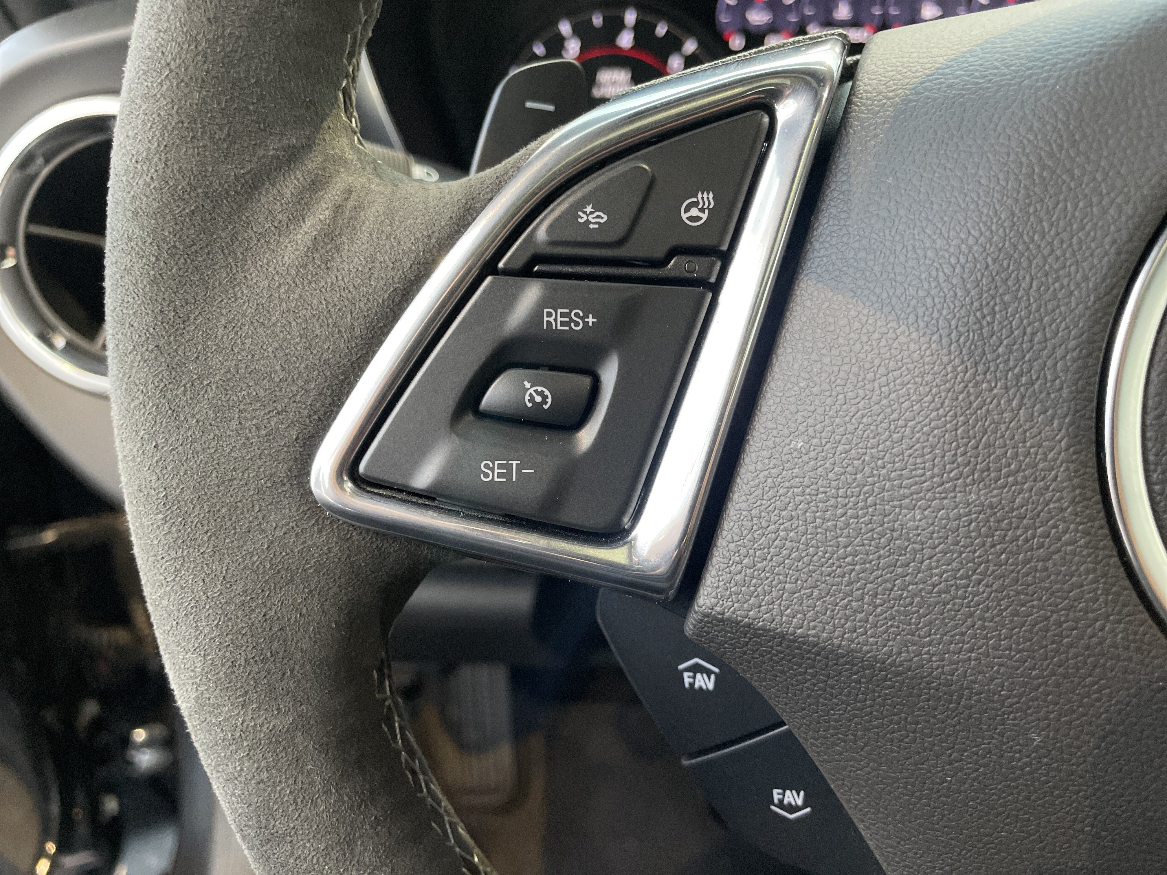 Used 2023 Chevrolet Camaro SS RWD image 26