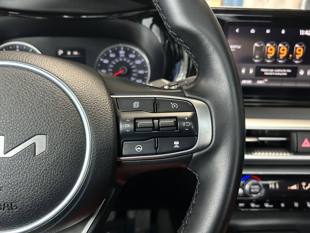 Used 2022 Kia K5 GT-Line w/ GT-Line FWD Premium Package image 18