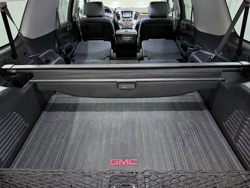 Used 2015 GMC Yukon XL Denali w/ Open Road Package AWD/4WD image 36