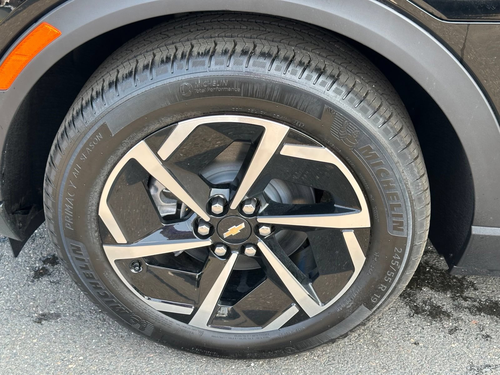 New 2026 Chevrolet Equinox EV LT FWD image 12