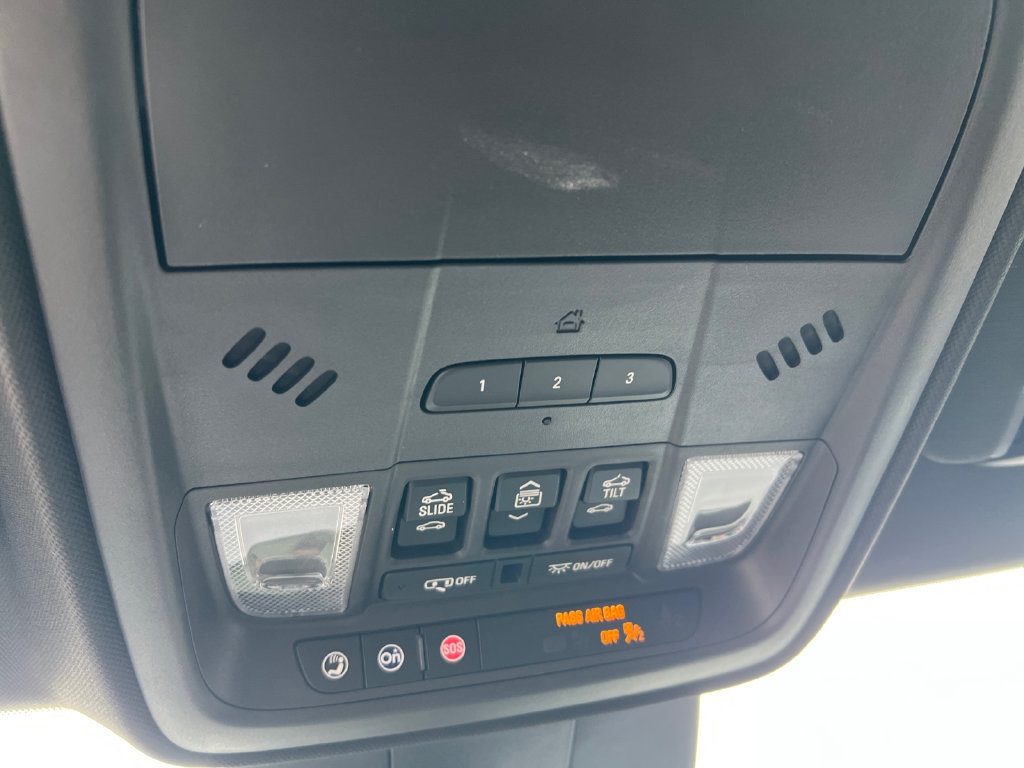 Used 2025 Cadillac XT4 Sport FWD image 24