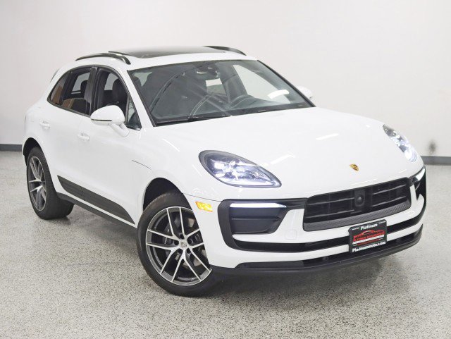 Used 2023 Porsche Macan image 5