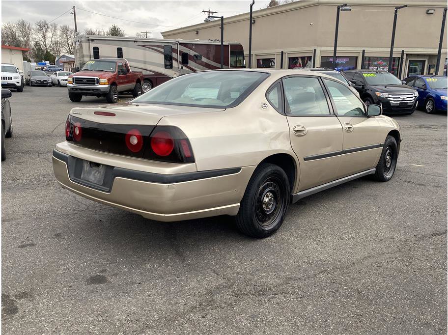 Used 2005 Chevrolet Impala Sedan w/ Police Pkg FWD image 5