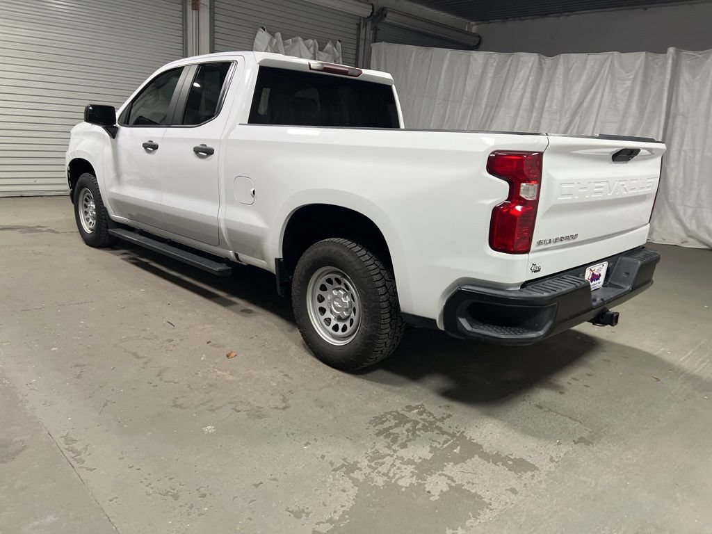 Used 2021 Chevrolet Silverado 1500 W/T w/ WT Value Package RWD image 5