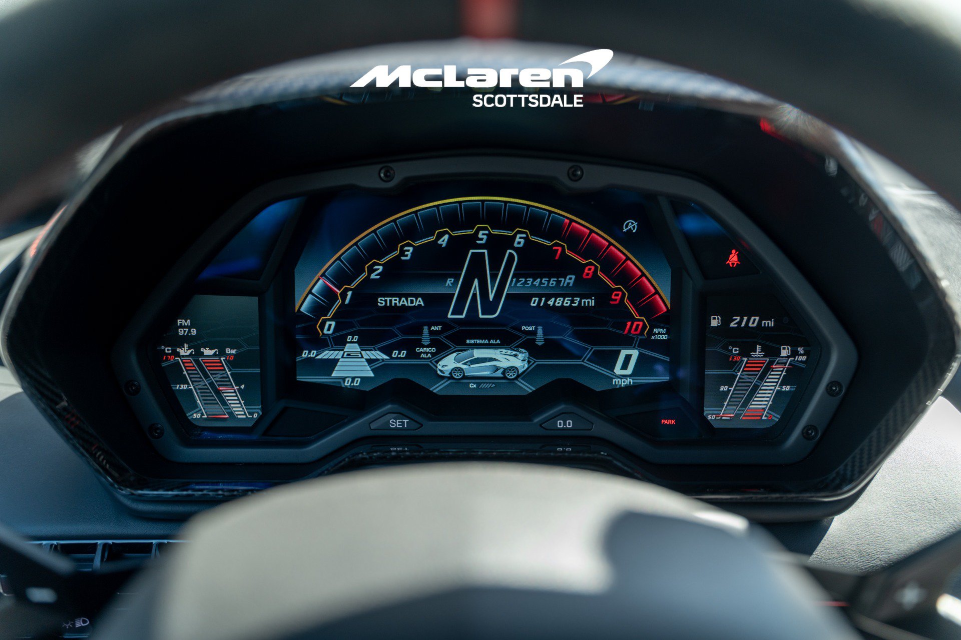 Used 2020 Lamborghini Aventador SVJ AWD/4WD image 14
