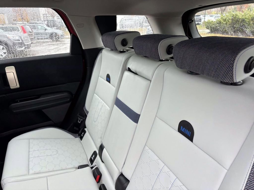 Certified 2025 MINI Cooper Countryman S image 26