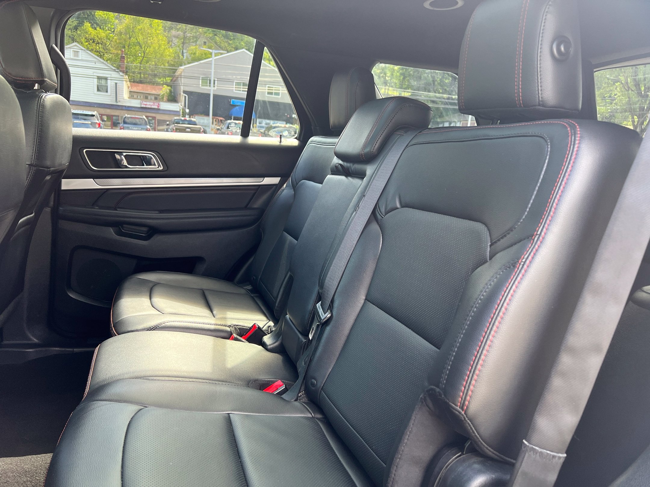 Used 2019 Ford Explorer Sport w/ Equipment Group 401A AWD/4WD image 26