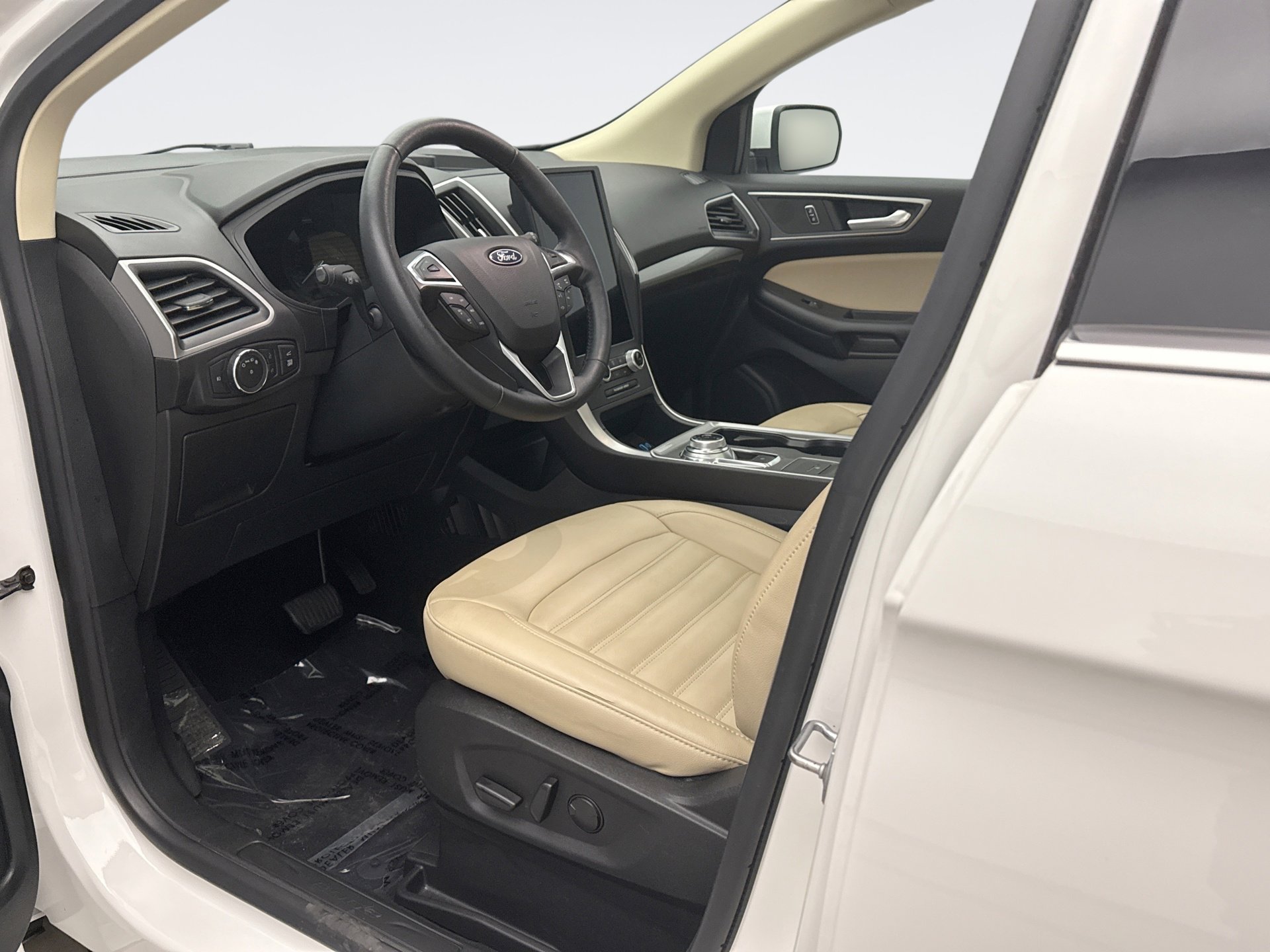 Used 2023 Ford Edge SEL w/ Convenience Package AWD/4WD image 10