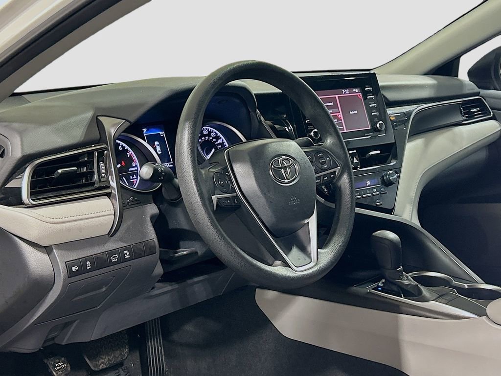 Used 2023 Toyota Camry LE FWD image 7
