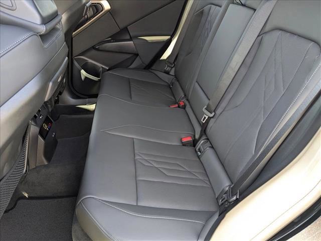 Used 2025 BMW X3 xDrive30i w/ Premium Package image 15