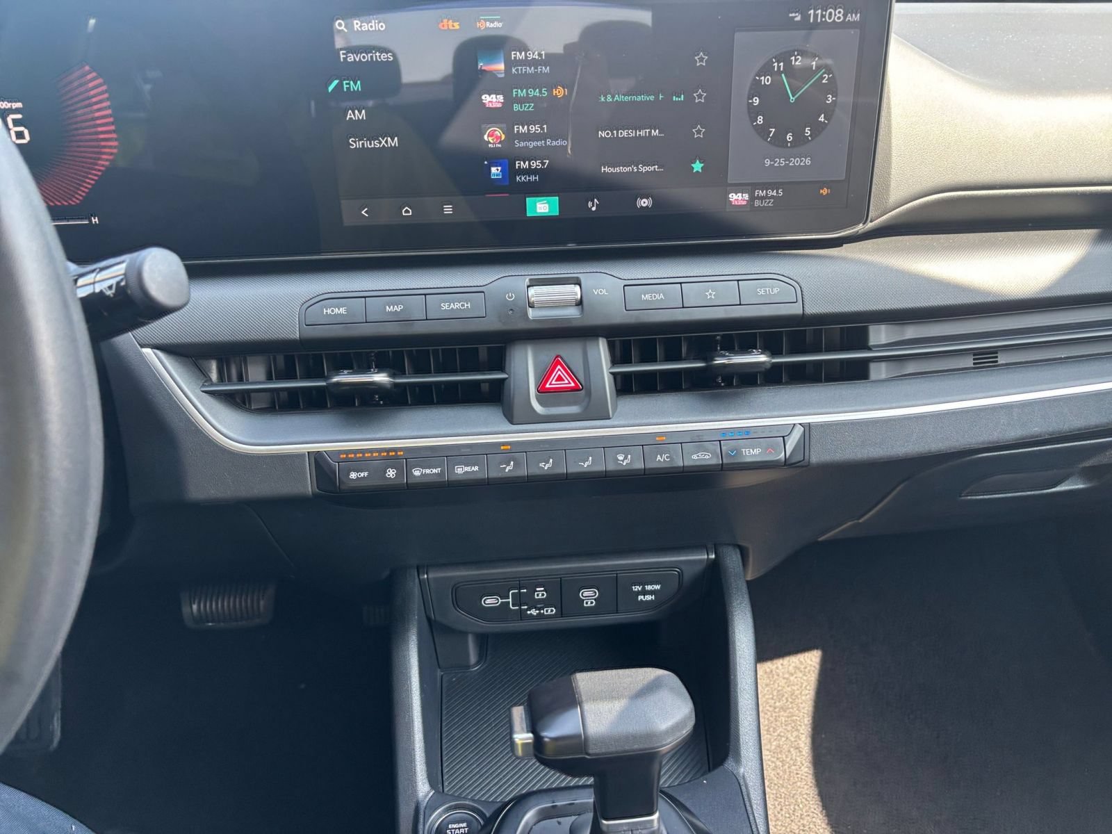 Used 2026 Kia K4 FWD image 16