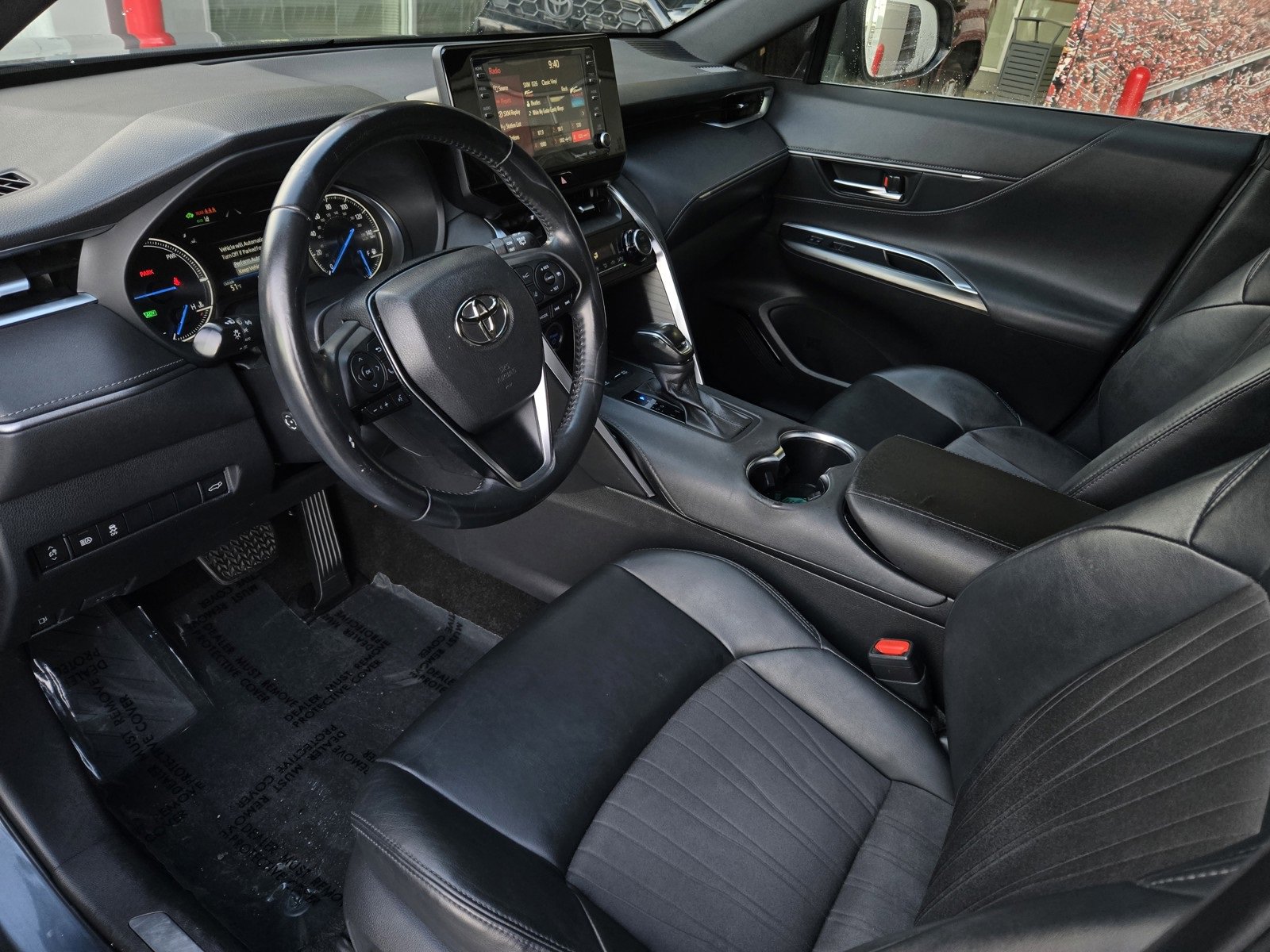 Certified 2021 Toyota Venza XLE image 7