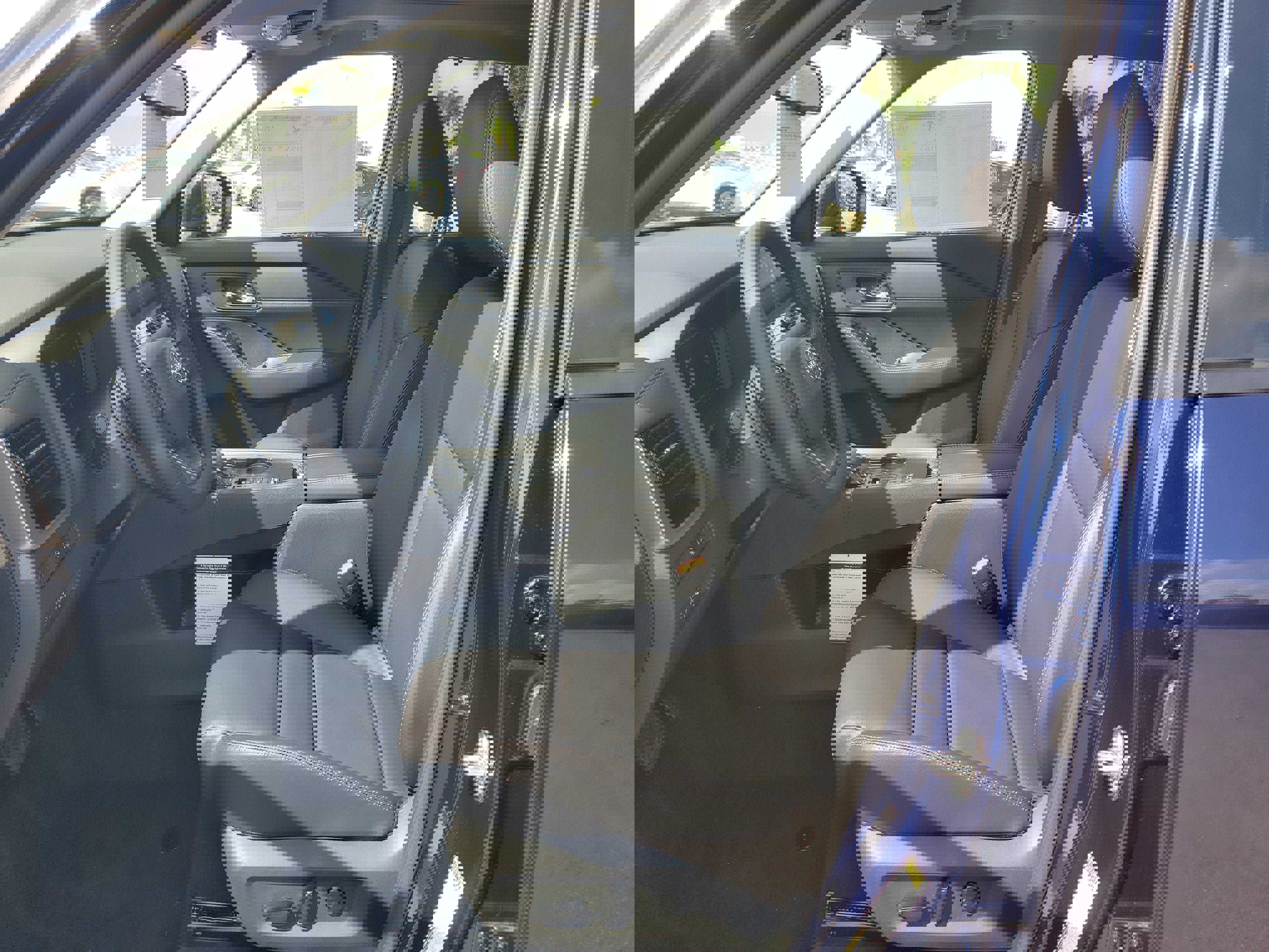 New 2025 Nissan Rogue SL w/ SL Premium Package image 10