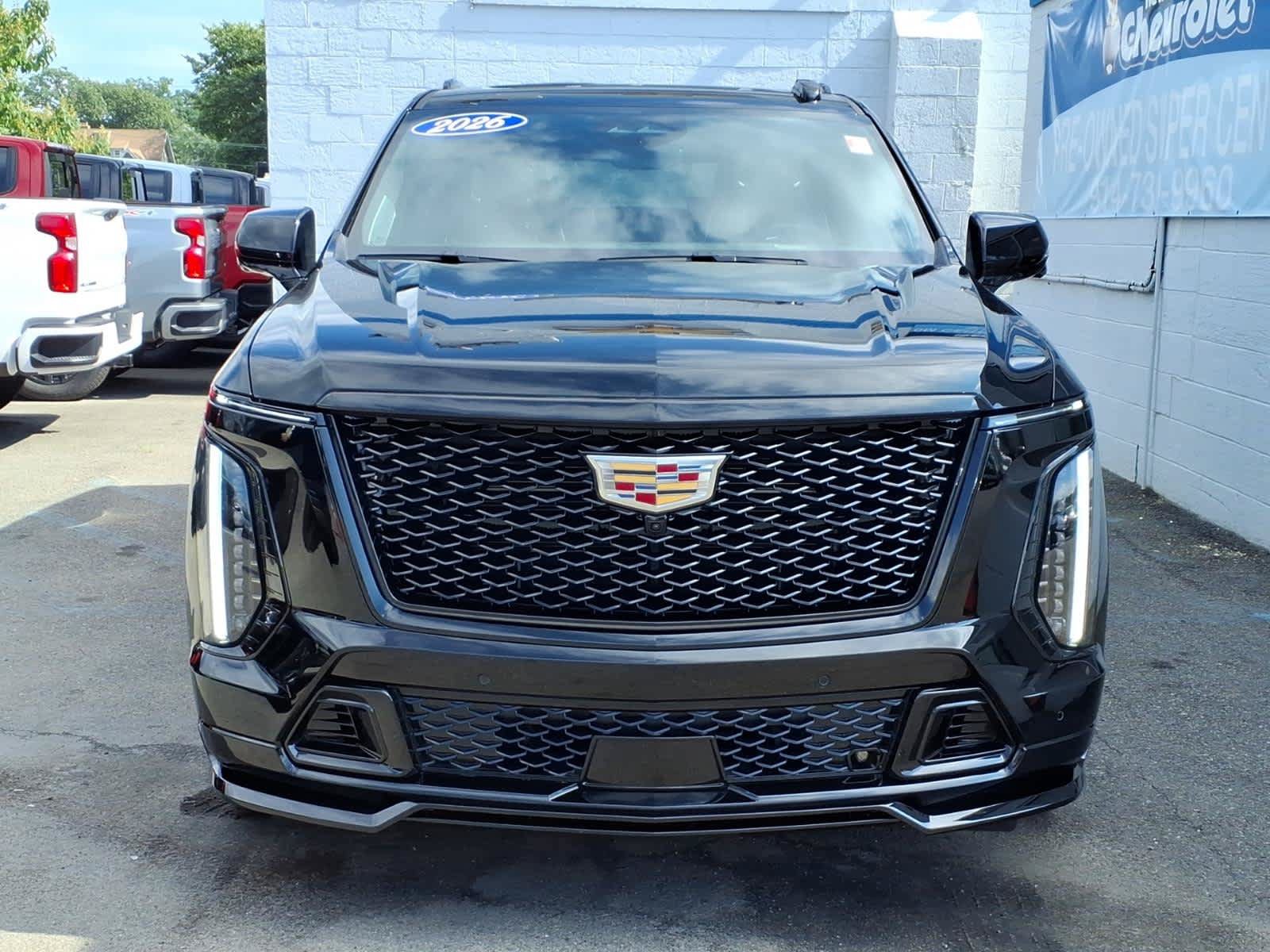 Used 2026 Cadillac Escalade V AWD/4WD image 2