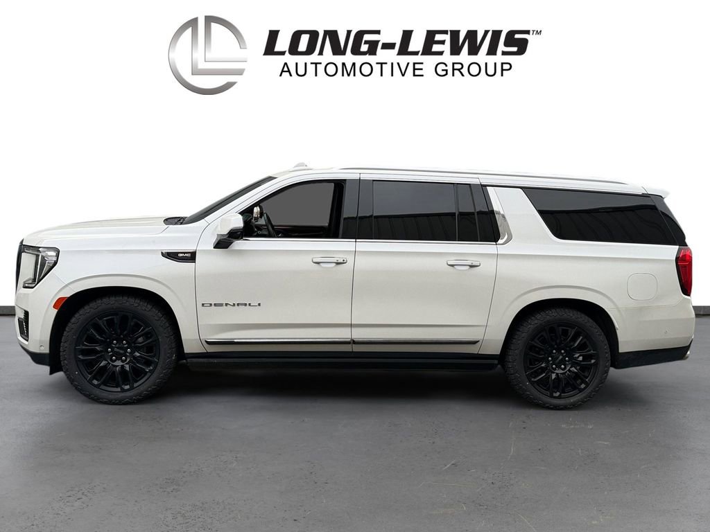 Used 2024 GMC Yukon XL Denali Ultimate image 2
