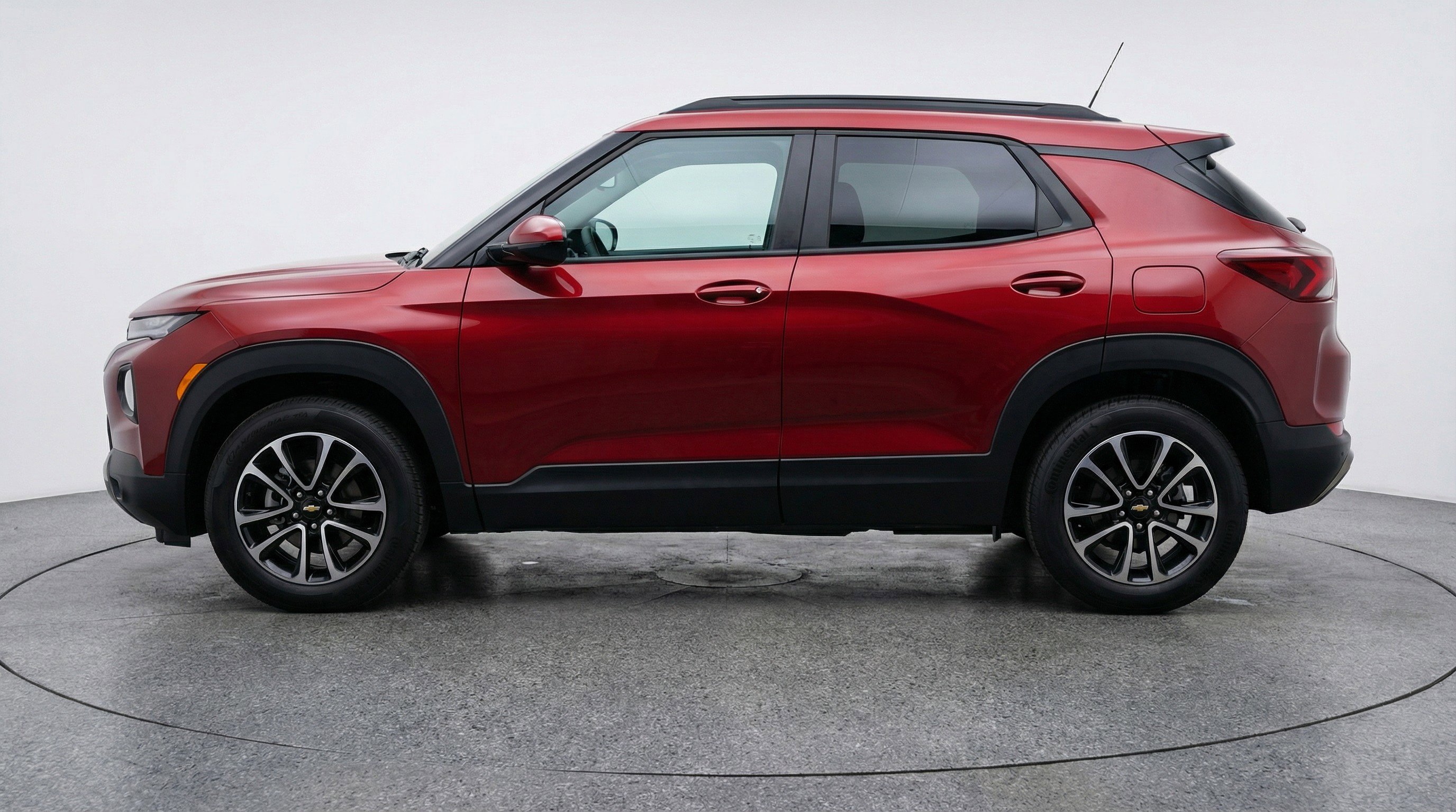 Used 2025 Chevrolet TrailBlazer LT image 5