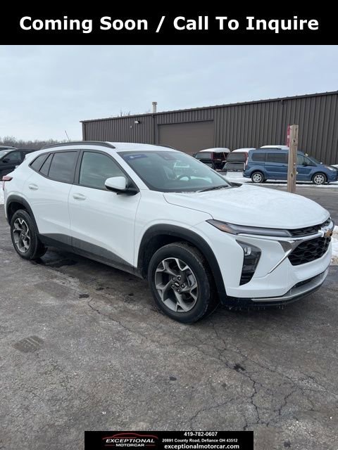 Used 2024 Chevrolet Trax LT w/ Driver Confidence Package