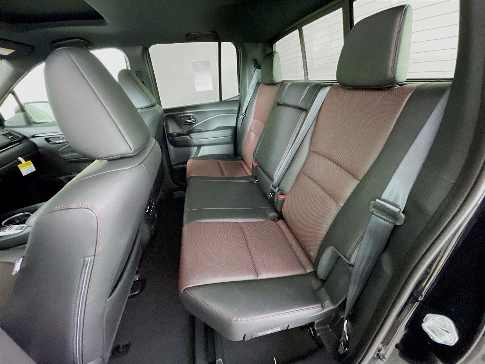 New 2026 Honda Ridgeline Black Edition image 16