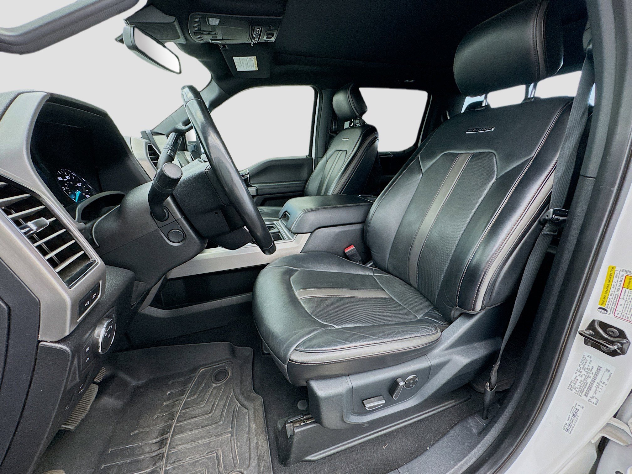 Used 2021 Ford F350 Platinum w/ FX4 Off-Road Package image 12