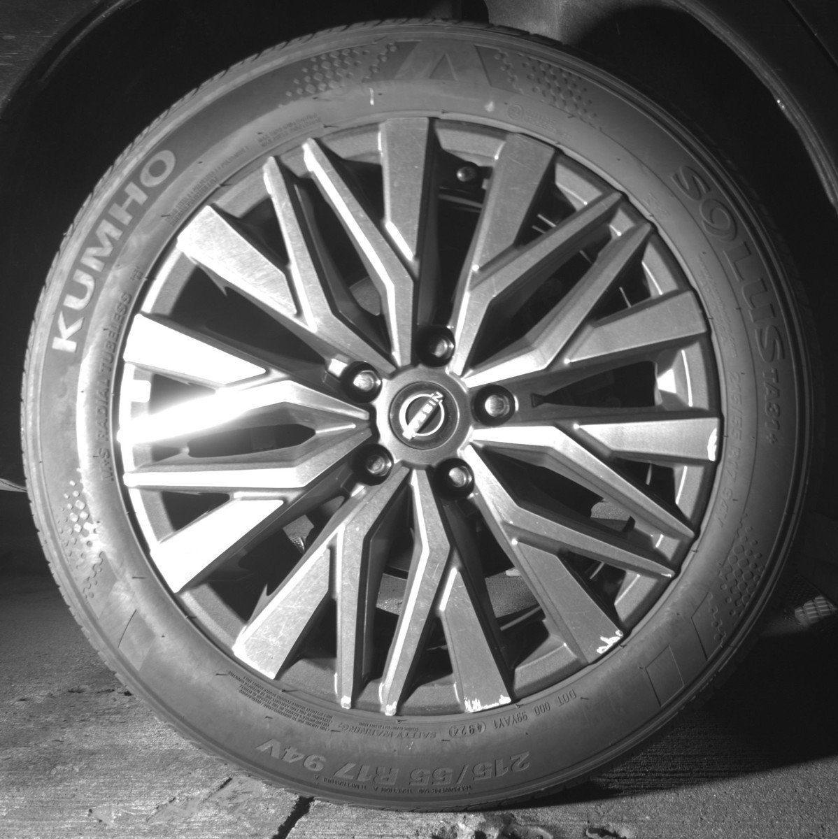 Used 2025 Nissan Altima 2.5 SV image 15