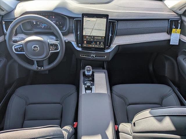 New 2026 Volvo XC90 B5 Plus w/ Protection Package image 16