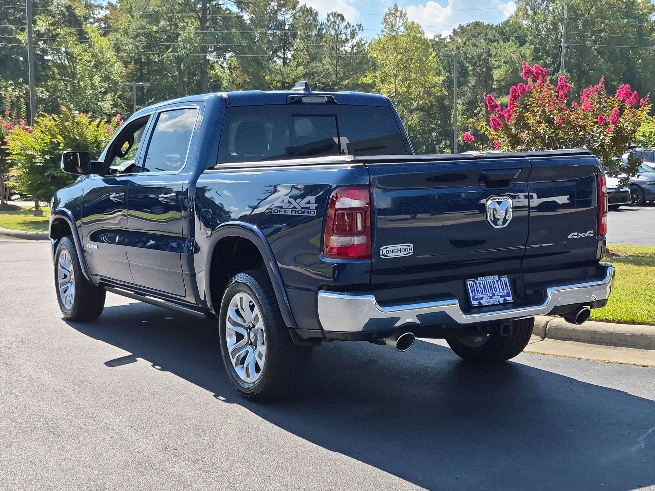 Used 2024 RAM 1500 Limited AWD/4WD image 7